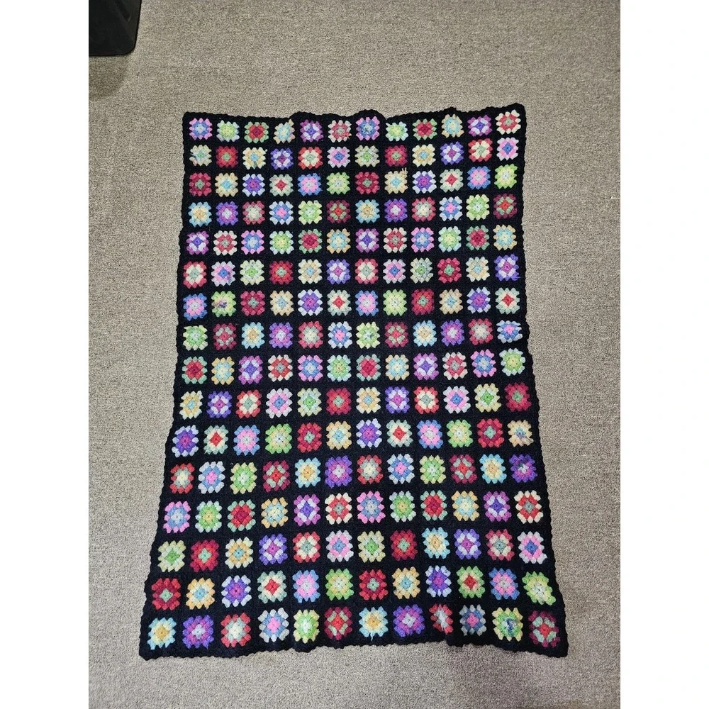 Handmade Crochet‎ Granny Square Throw Blanket Non-Standard Multicolor Vintage